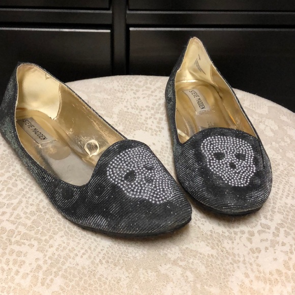 Steve Madden Shoes - Flats